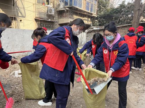 4.认真清理小区卫生死角