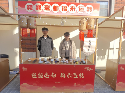 3.非遗陶艺摊位展示